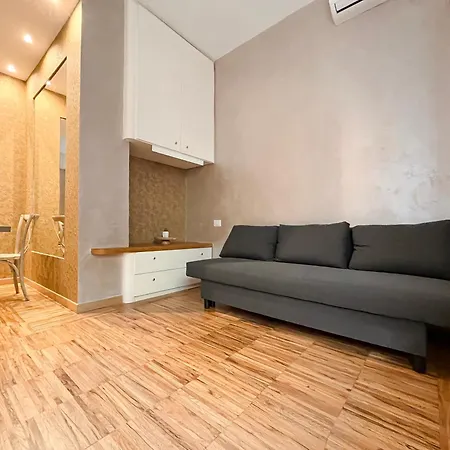 Domus Aurea Apartment-3